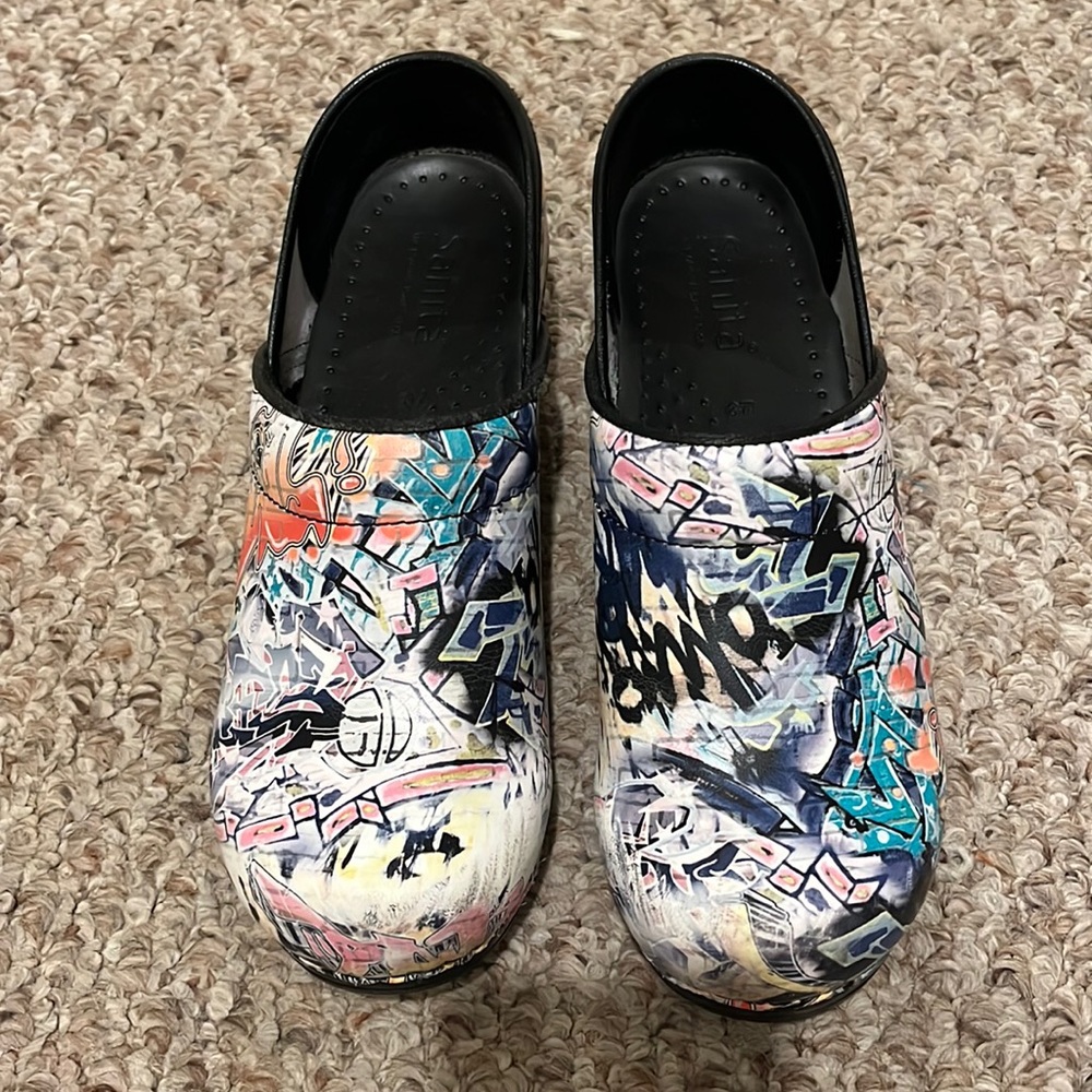 Colorful clogs - very comfortable